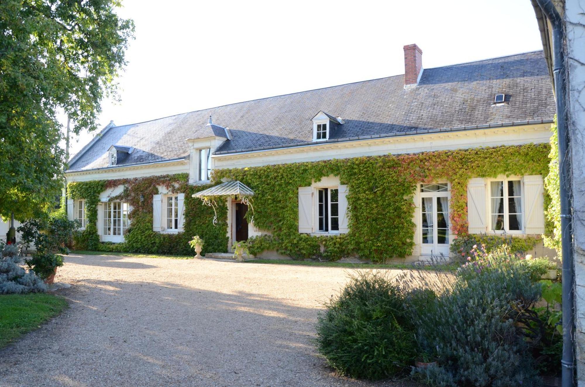 Le Clos De La Chesneraie Saint Georges sur Cher Bagian luar foto