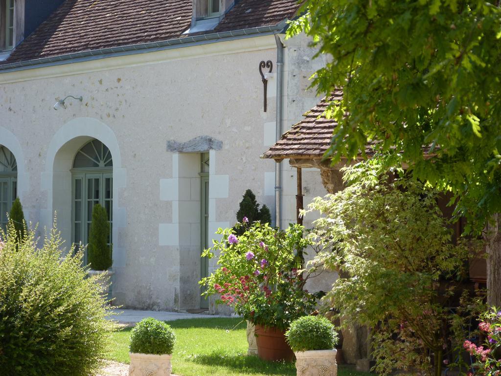 Le Clos De La Chesneraie Saint Georges sur Cher Bagian luar foto